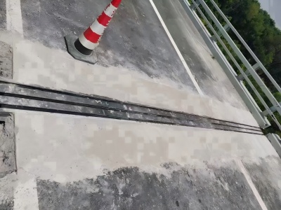 钢城伸缩缝更换后浇筑材料快速结构修补料速砼的产品特点及施工流程​